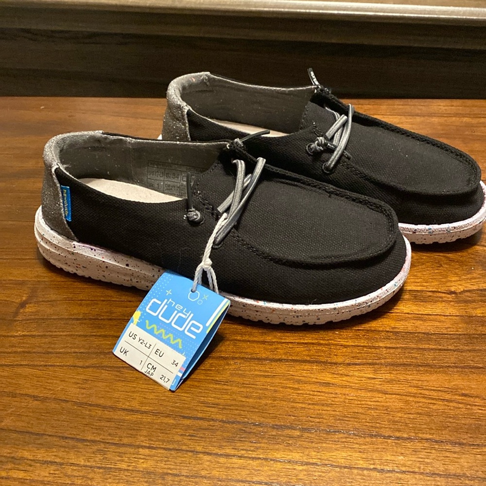Brand new hey dudes size 2